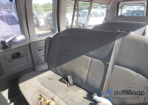 2010 Ford E-350 Super Duty Xlt from USA, damaged, VIN 1FBNE3BL3ADA08656